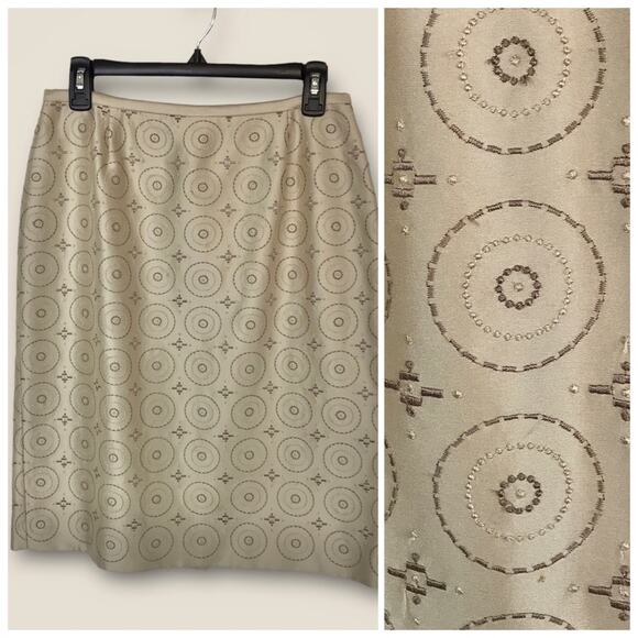 Talbots 100% Silk Embroidered Beige Tan Pencil Skirt Size 10P - Picture 4 of 6